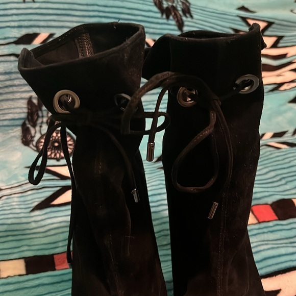 Black open toe booties - Picture 5 of 5